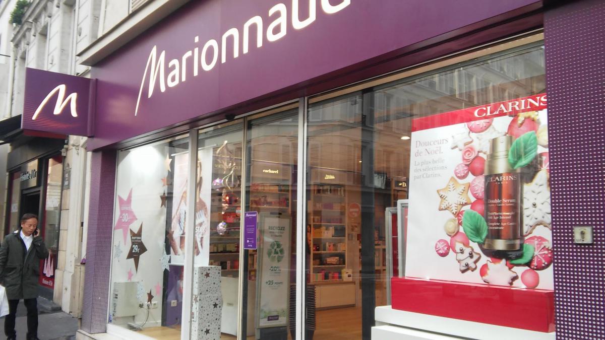 2016 11 23 irl marionnaud passy vitrine full